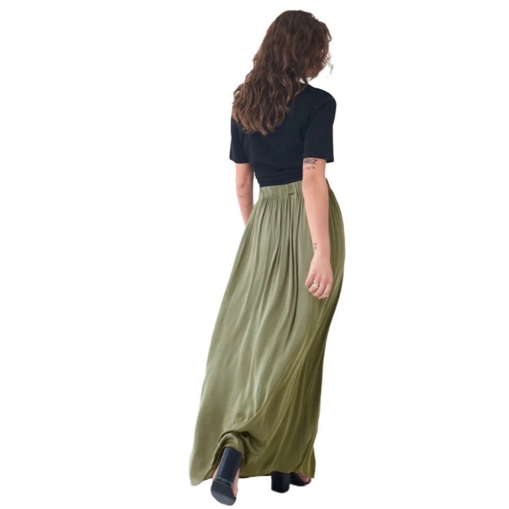 Forever 21 Gorgeous Sheer Long Chiffon Maxi Skirt with 2 Side Slits